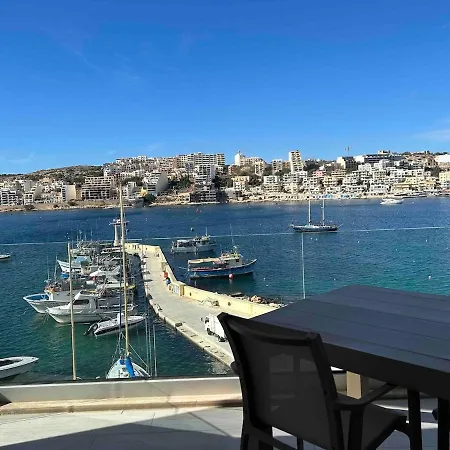 Apartment St Pauls Bay Luxury Quiet Seafront St. Paul's Bay