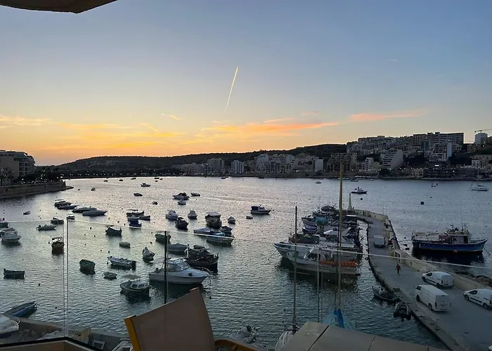 St Pauls Bay Luxury Quiet Seafront St. Paul's Bay